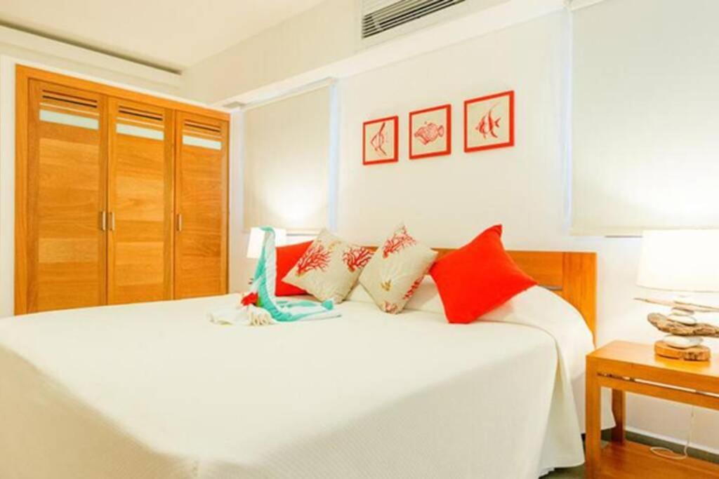 Oasis Apartment C4 Inside Aligio Residence Hotel Лас Теренас Екстериор снимка
